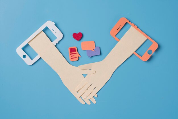 Jak skutecznie budować zaufanie w relacjach online?